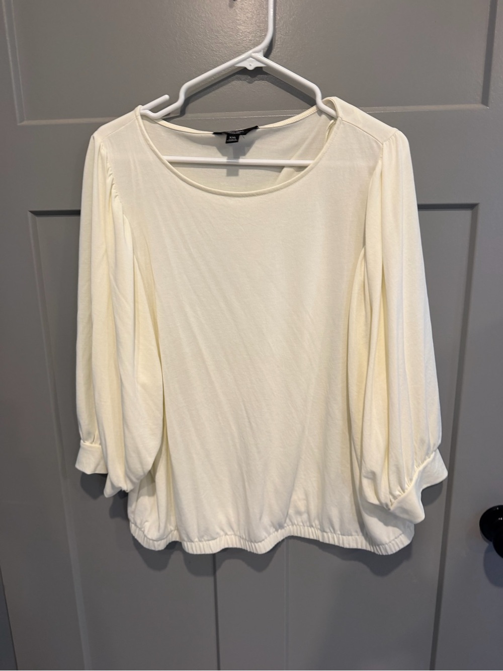 Simply Vera Vera Wang Ivory Blouson Sleeve Top